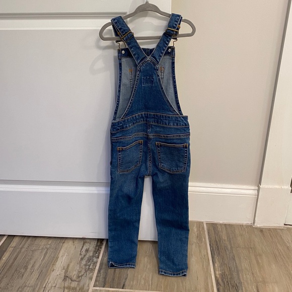 NWOT - Crewcuts girls denim overalls - size 5 - Picture 7 of 8